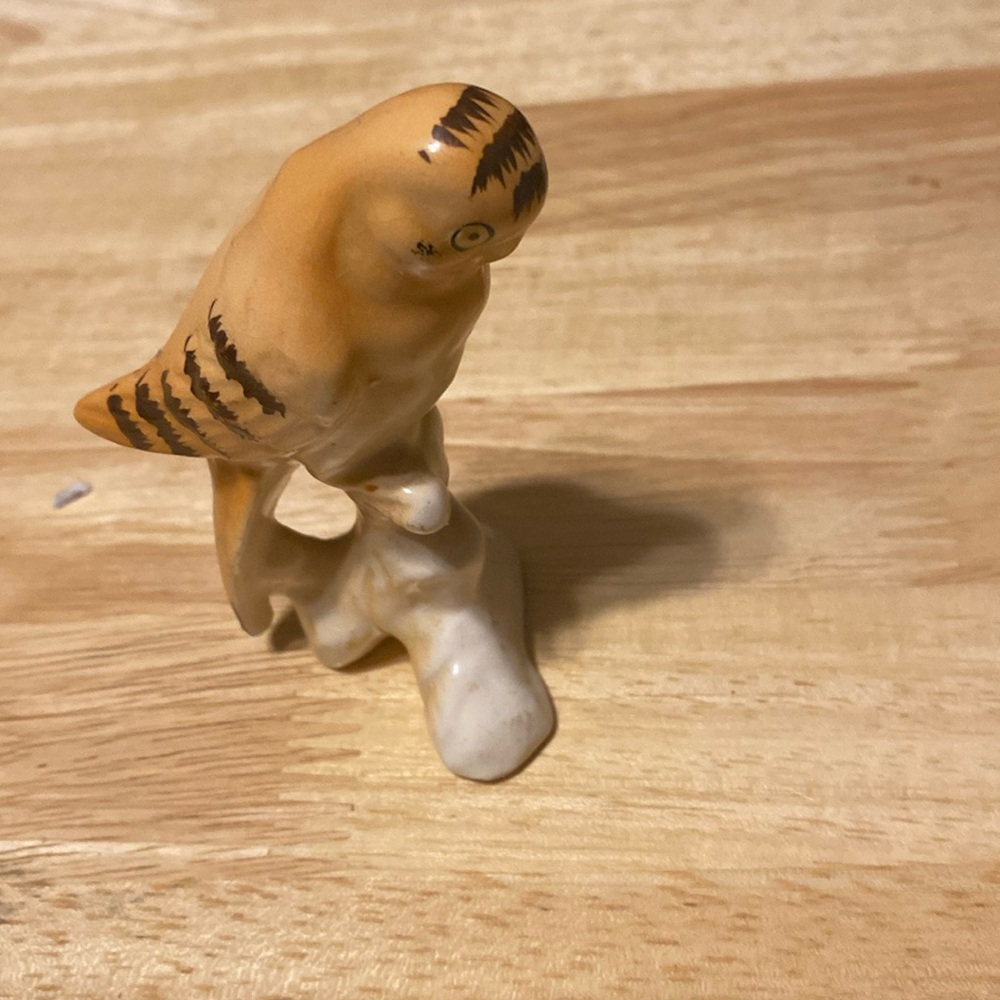 Ceramic vintage Japan bird figurine